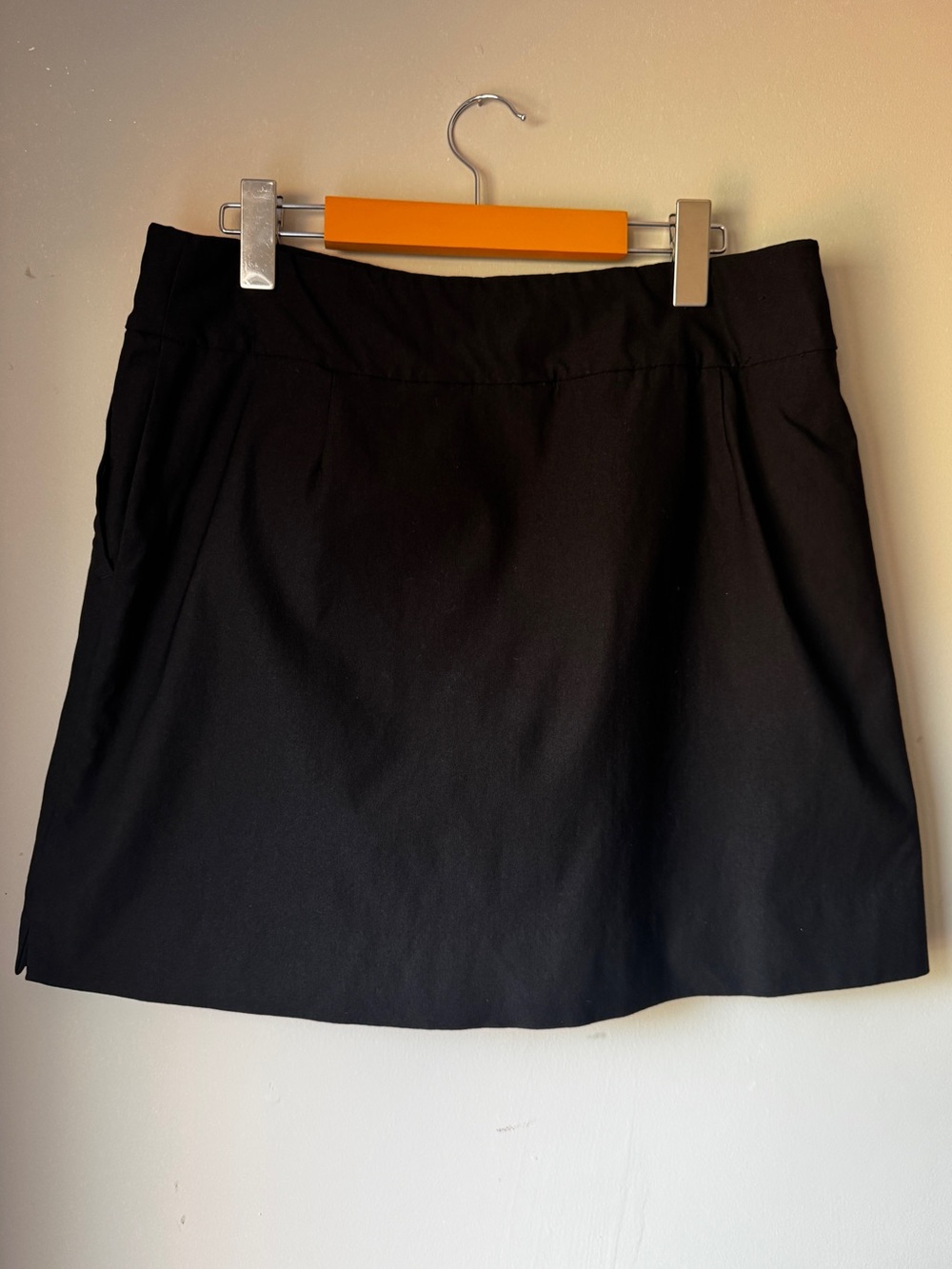 Black Skort Women’s Pull-On Mini Skirt Built-In Shorts/Skort - size 10